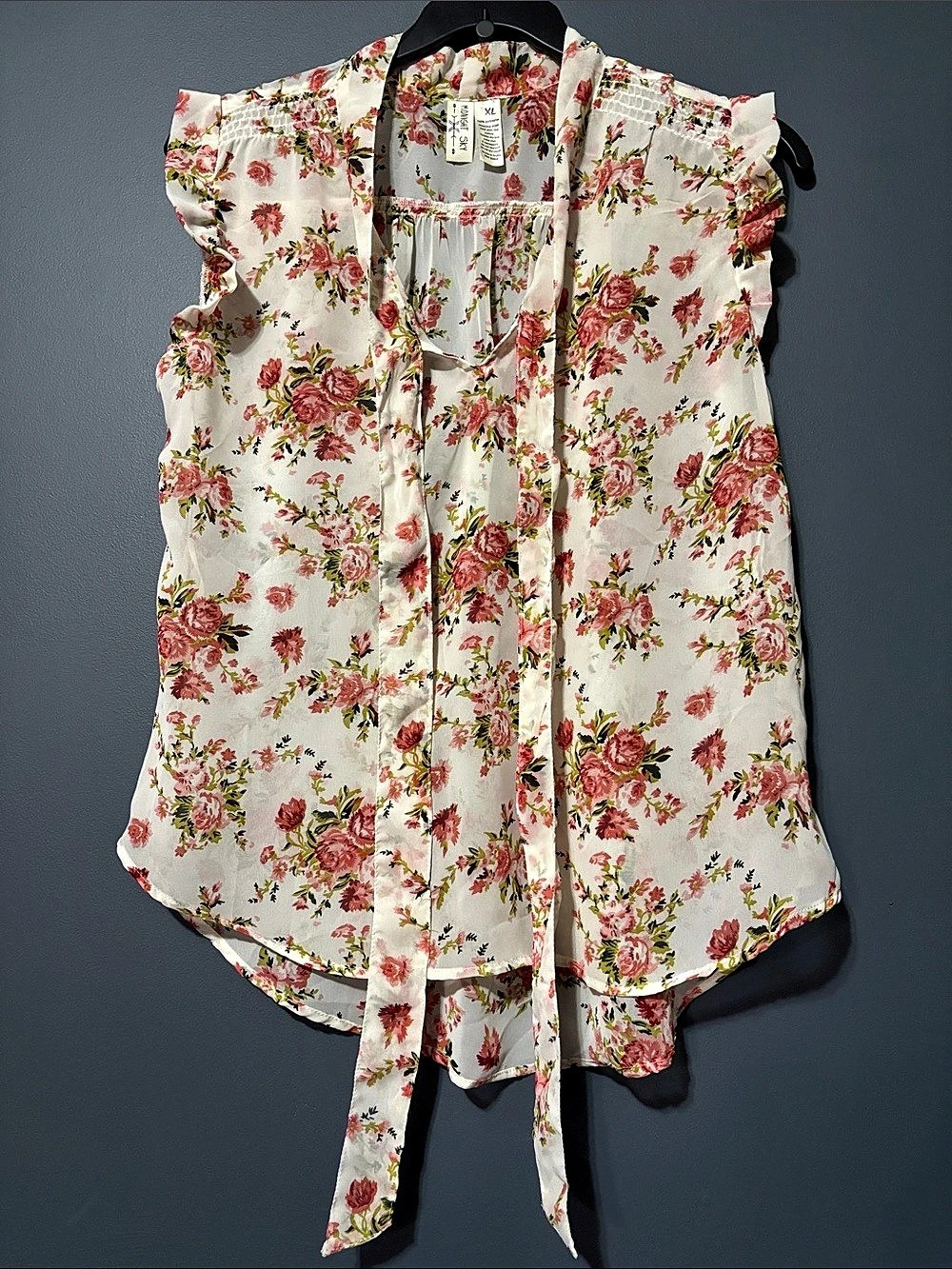 Midnight Sky Sheer Floral Blouse in White & Pink Size XL Like New
